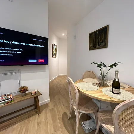 Apartment Old Town By Homing Marbella