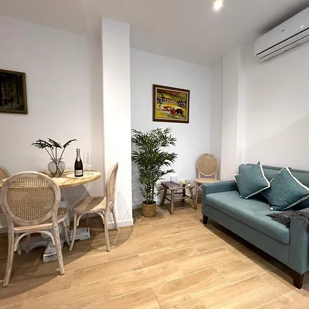 Old Town By Homing Apartment *